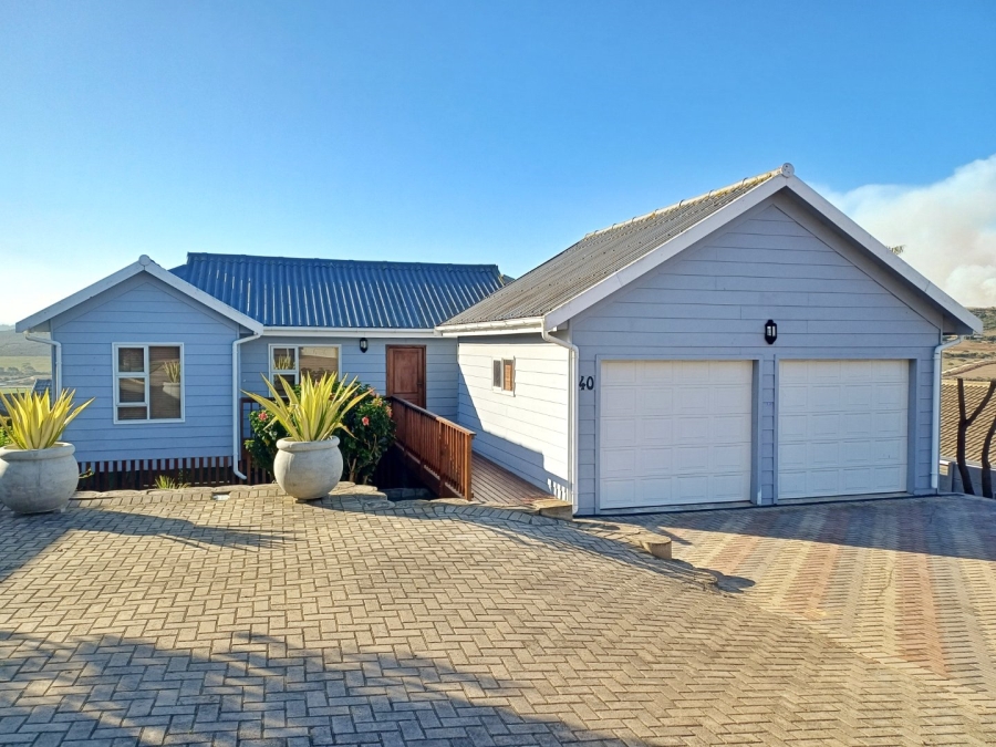 4 Bedroom Property for Sale in Reebok Western Cape